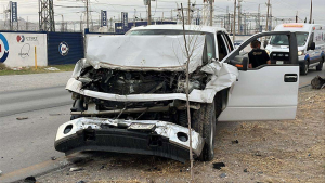 Accidente deja a mujer lesionada, venia de E.U.