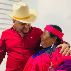 &ldquo;Debe de erradicarse violencia contra las mujeres ind&iacute;genas: Arturo Medina&rdquo;