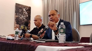 Aplican contratos irregulares por mas de mil millones: Morena