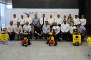 Donan equipo para atenci&oacute;n de emergencias forestales a PC