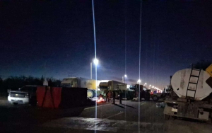 Siguen bloqueos en puntos carreteros y de Aduana por tercer d&iacute;a consecutivo