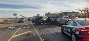 Choque m&uacute;ltiple,(para variar, el corredor comercial)