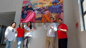 Estudiantes de la UACH donan murales al Teatro &ldquo;Lota&rdquo; en el pa&iacute;s de Chile