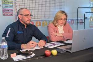 Sarampi&oacute;n, tema virtual con Maru Campos y Claudia Sheinbaum