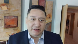 Sheinbaum protege a Ad&aacute;n Augusto: Diputado