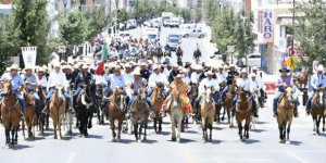 Celebran a lo grande la Cabalgata Villista