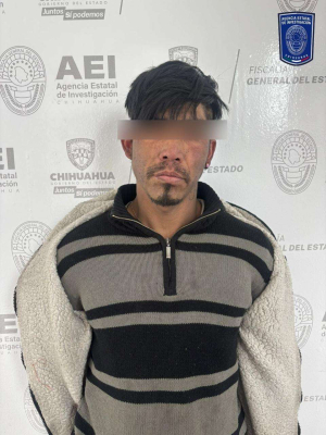 Detienen a narcomenudista en la Lazaro Cardenas