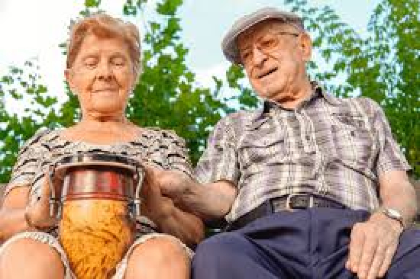 Dan a conocer  convocatoria de apoyos para personas mayores