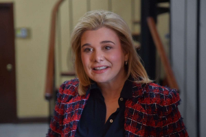 Quien la debe, la tiene que pagar: Maru sobre exconsejero de Corral