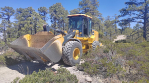 Logran elementos estatales recuperar maquinaria robada en Bachiniva