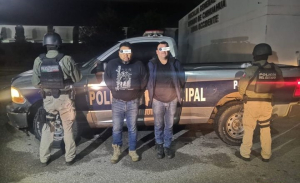 Detienen a polic&iacute;as falsos de Namiquipa