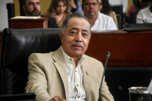 Presentan iniciativa para combatir el abandono escolar en el estado