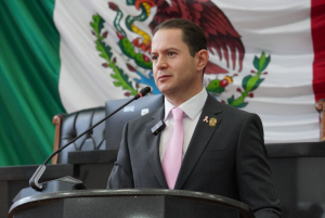 Reforma sobre supremac&iacute;a constitucional es preocupante y grave;JL Villalobos