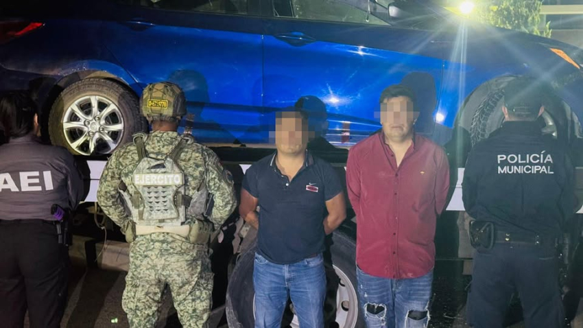 Tras persecución detienen a dos robacoches