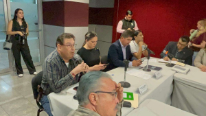 Pretenden castigar a quien introduzca ganado infectado con gusano barrenador