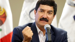 Denuncia Javier Corral a Maru Campos por abuso de autoridad