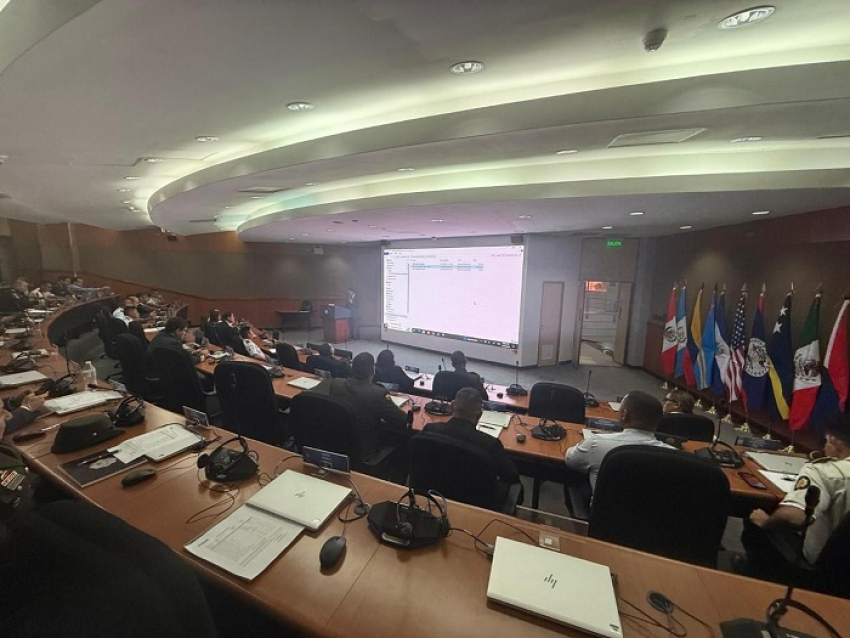 Visitan elementos de la SSPE  El Salvador para curso de capacitaci&oacute;n