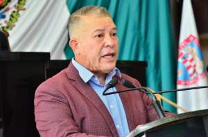 Diputado pide apoyar a productores contra reforma hidrica