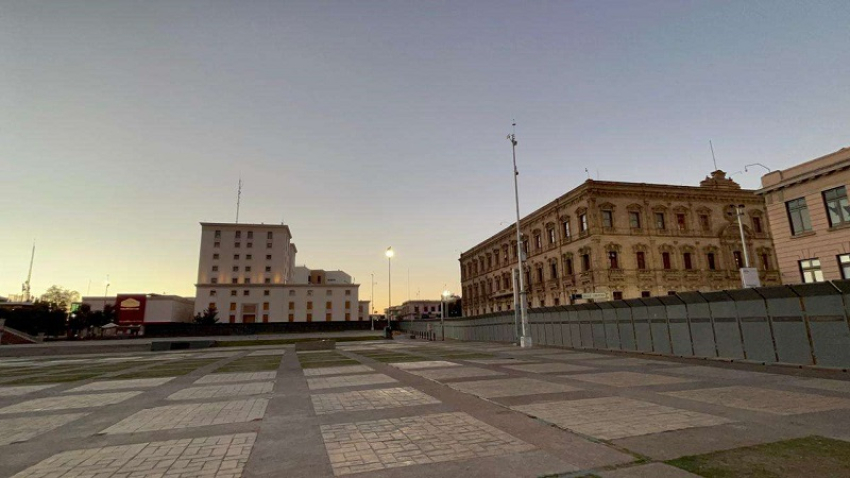 Amanece el centro en Chihuahua blindado por marcha del 8M