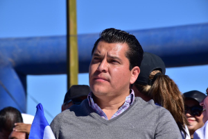 Pide Diputado a suspender entrega de agua por crisis