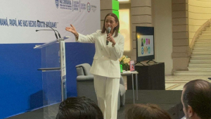 Ofrece Josefina V&aacute;zquez Mota conferencia sobre la adicci&oacute;n digital