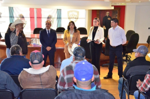 Reciben diputados del PAN y PRI propuesta de presupuesto de organizaciones fortalecer el campo en Chihuahua