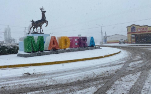Nieva en la sierra tarahumara y Madera se viste de blanco