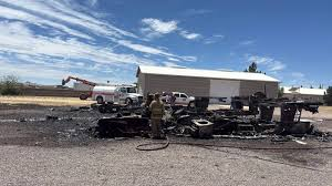 Investigan incendios en casas rodantes del campo 2A