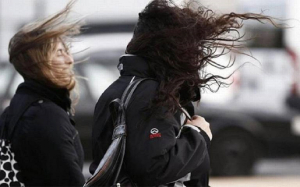Pronostican fuertes  r&aacute;fagas de viento de hasta 85 km/h en la regi&oacute;n