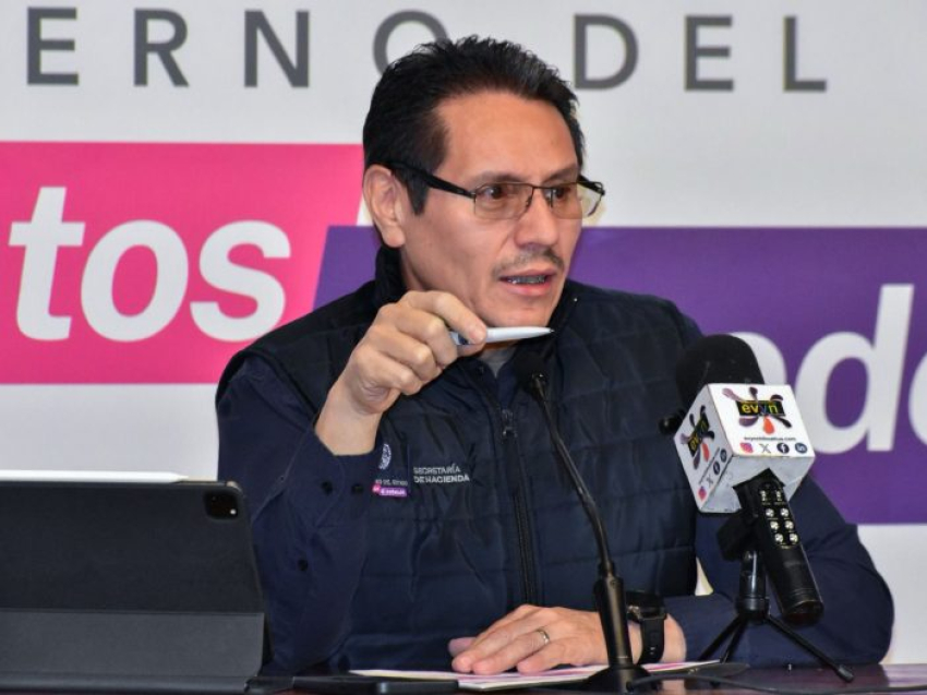 Analizan impuesto del 3.5% a remesas: Hacienda