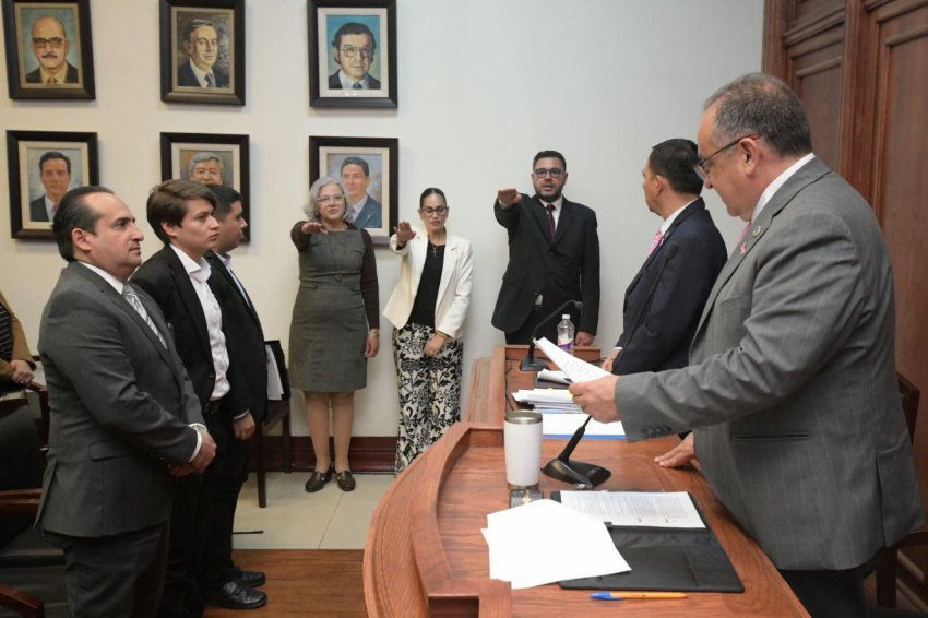 Nombran a nuevos miembros del Patronato Universitario