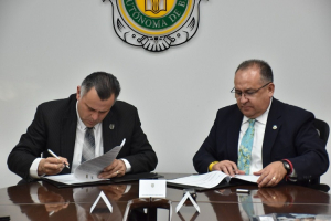 Firman convenio de colaboraci&oacute;n UACH &ndash; UABC para impulsar la investigaci&oacute;n vitivinicola en Chihuahua