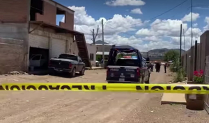 Acribillan a pareja; hombre muere en el lugar
