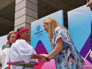 Seguiremos apoyando con todo a nuestra gente tarahumara: Maru Campos