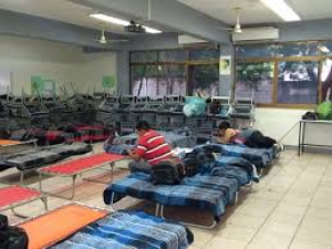 Habilitan 200 refugios temporales por bajas temperaturas