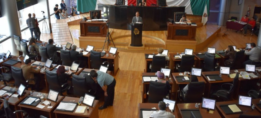 Aprueban iniciativa contra el acoso de funcionarios p&uacute;blicos