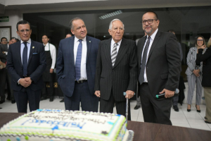 Despu&eacute;s de 57 a&ntilde;os de servicio docente, se despide de las aulas el Maestro Luis Alfonso Rivera Soto