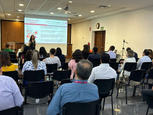 Realizan pl&aacute;tica &ldquo;Los Riesgos de la Violencia Digital&rdquo; a personal del ICHITAIP